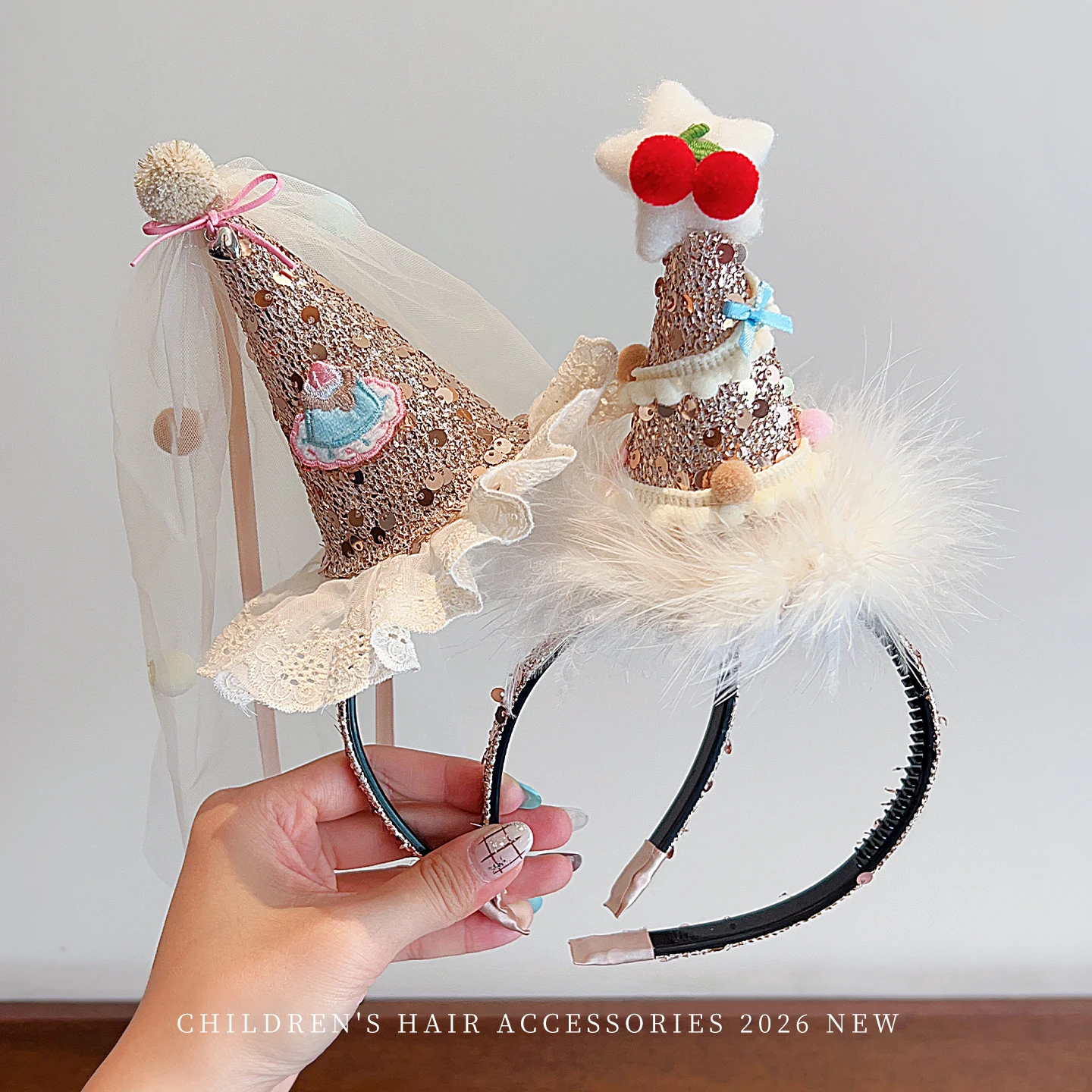 Party Hat Cone - Opaska na głowę w kształcie stożka,
